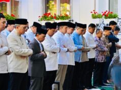 Presiden Prabowo Shalat Idul Adha Bersama Diaspora di Paris