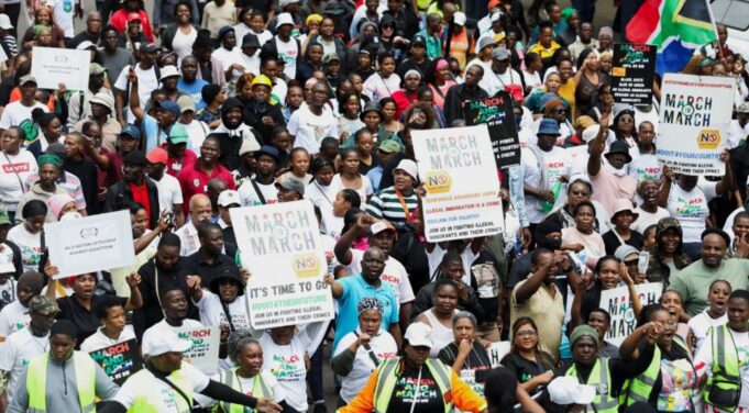Gelombang Kekerasan Terhadap Pekerja Asing Meningkat di Afrika Selatan