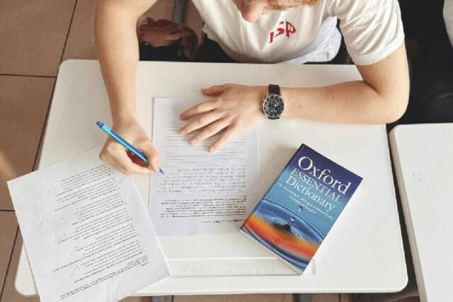Keseimbangan Bahasa di Kelas, Bukan Dominasi Inggris