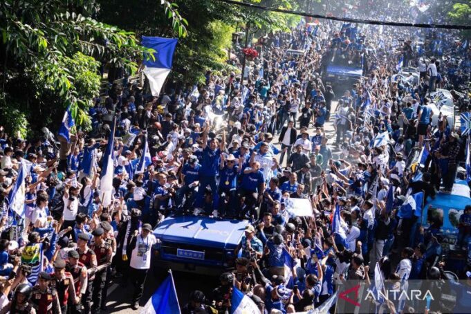 Persib Bandung, Biru yang Tak Pernah Padam