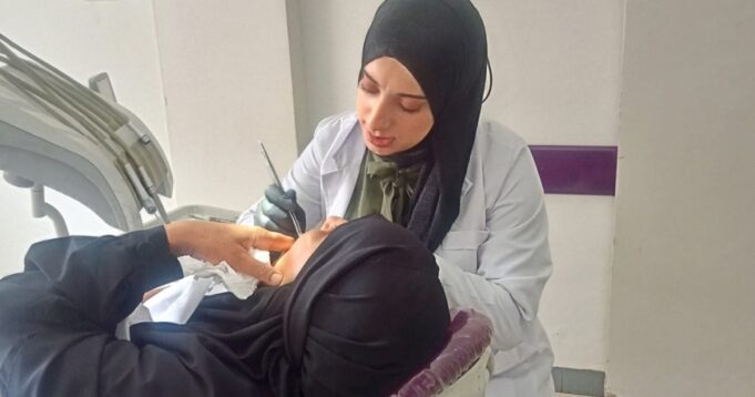 Gaza Terjebak dalam Pilihan: Gigi Sakit atau Makanan di Meja