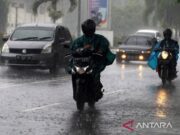 Akhir Pekan, Hujan Ringan Guyur Sebagian Besar Indonesia