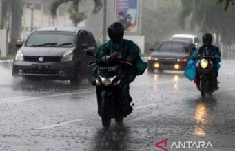 Akhir Pekan, Hujan Ringan Guyur Sebagian Besar Indonesia