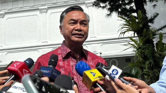 Anies-Dino-Patti-Djalal-Diplomat-Sejati