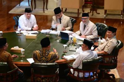 Antrean Haji Dipangkas, Prabowo Targetkan 15 Tahun