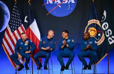Artemis-III-Siap-Terbang-2027-Empat-Astronot-Diberangkatkan-ke-Bulan