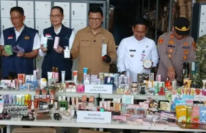BPOM Gerebek Gudang Kosmetik Ilegal Senilai Rp27,6 Miliar di Tangerang