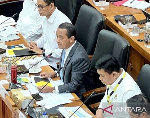 Bahlil Usulkan Rp815 Miliar untuk Konversi Kompor Listrik