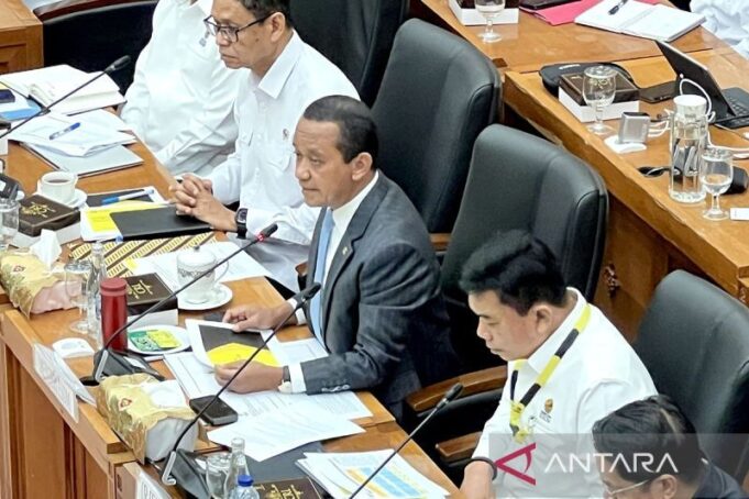 Bahlil Usulkan Rp815 Miliar untuk Konversi Kompor Listrik