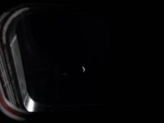 Baju Prada Jadi Penghangat Astronaut di Bulan