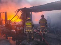 Belasan Kios Ludes Terbakar di Kampung Lio Depok