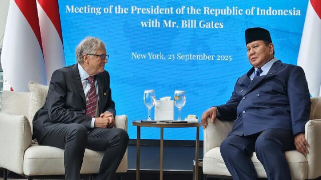 Bill-Gates-Akui-Dijadikan-Senjata-oleh-Epstein
