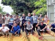 Bupati HSU Salurkan 159 Jukung untuk Dorong Ekonomi Perairan