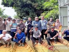 Bupati HSU Salurkan 159 Jukung untuk Dorong Ekonomi Perairan