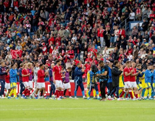 Christian Eriksen Kolaps di Lapangan, Laga Denmark-Ukraina Dihentikan