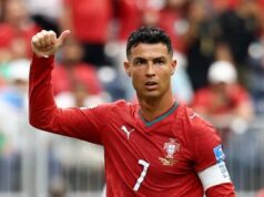 Cristiano Ronaldo: Dipuji Saat Menang, Disuruh Pensiun Saat Gagal