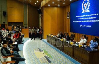 DPR Janji Cabut Tersangka Mahasiswa dan Evaluasi MBG