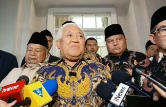 Din Syamsuddin Siap Jadi Penjamin Roy Suryo dan Dokter Tifa