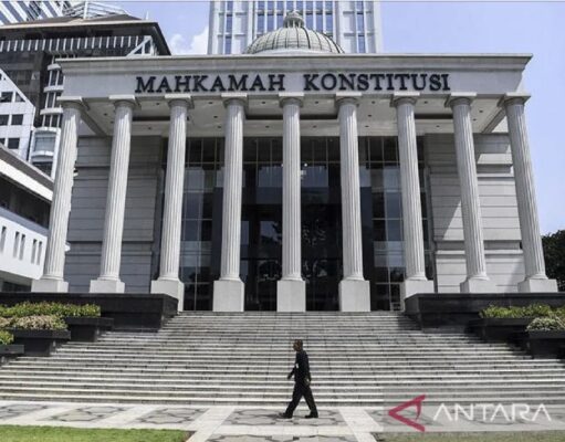 Dosen Non-ASN di Perguruan Tinggi Negeri: Gaji Rp3 Jutaan, Status Tak Jelas, Kebebasan Akademik Terancam