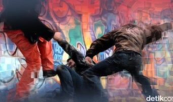 Dua Preman Brutal Serang Tukang Sate di Jakpus