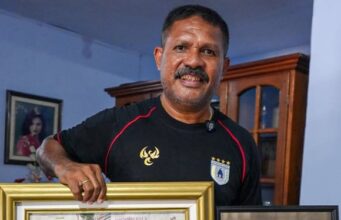 Eduard Ivakdalam, Maestro Persipura yang Kini Jadi ASN di Papua