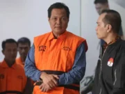 Fee Proyek Jadi Jebakan Kepala Daerah
