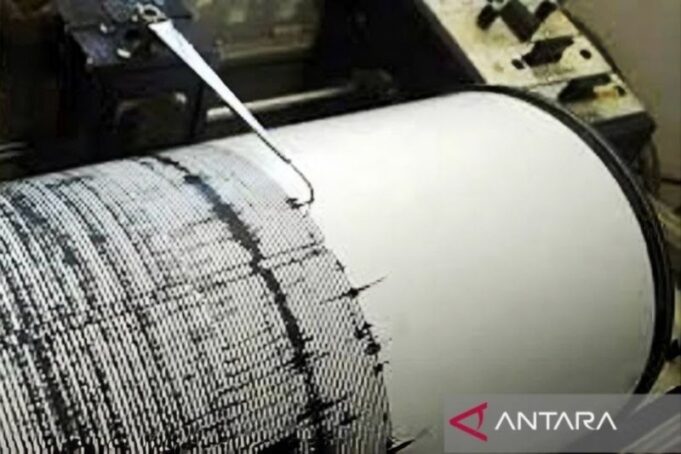 Gempa 7,7 Guncang Laut Sulawesi, BMKG Keluarkan Peringatan Tsunami