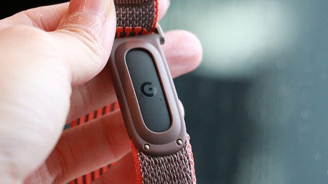 Google Buka Desain Fitbit Air untuk Dicetak 3D oleh Pengguna