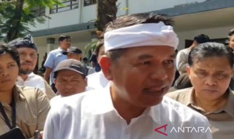 Gubernur Jabar Ancam Cabut Subsidi Siswa Tawuran