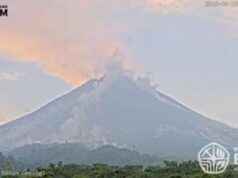 Gunung Merapi Luncurkan Awan Panas 2 Kilometer ke Barat