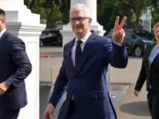 Harga iPhone 18 Tak Bisa Dihindari, Cook Akui Tekanan Pasokan