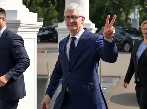 Harga iPhone 18 Tak Bisa Dihindari, Cook Akui Tekanan Pasokan