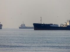 Iran Ancam Tembak Semua Kapal yang Melintasi Selat Hormuz