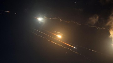 Iran Balas Serangan AS dengan Rudal dan Drone di Bahrain dan Yordania