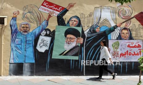 Iran Bertahan di Tengah Badai Sanksi