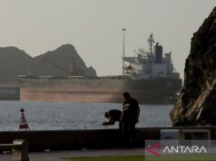 Iran Longgarkan Biaya Lintas Selat Hormuz Selama 60 Hari