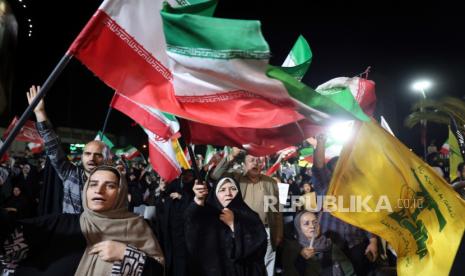 Iran Peringatkan Israel: Jangan Sentuh Lebanon Selatan
