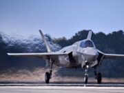 Iran Serang Fasilitas Militer AS dengan 12 Rudal Balistik