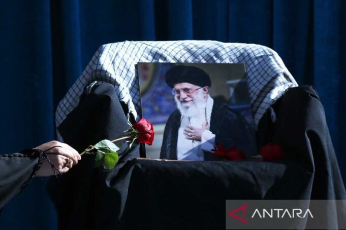 Iran Siapkan Pemakaman Megah untuk Ayatollah Khamenei
