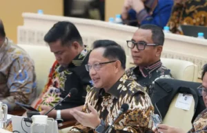 Isu Dua Desa Lepas ke Malaysia Tak Benar, Mendagri Beri Penjelasan