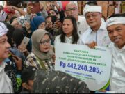 Jabar Salurkan Rp49,3 Miliar untuk Perlindungan Pekerja Rentan