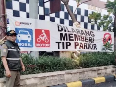 Jakarta Tertibkan Jukir Liar, Bina yang Warga Lokal
