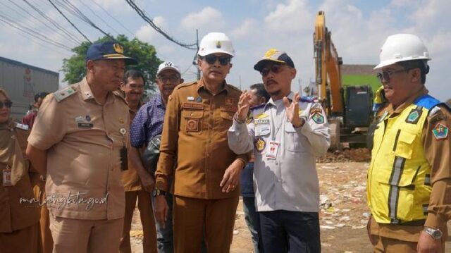 Jalan-Pasar-Gadang-Diperbaiki-Target-Rampung-November-2026