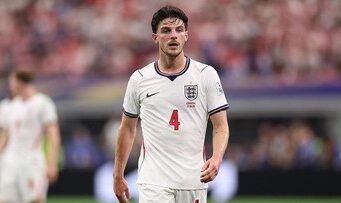 Jangan Istirahatkan Rice, Kata Carragher