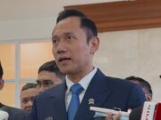 Jokowi Dorong PSI Kawal Prabowo-Gibran Dua Periode, AHY: Masih Jauh
