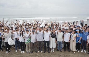 KKP dan DANA Gelar Aksi Bersih Pantai Cegah Sampah Masuk Laut