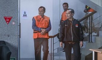 KPK dan Polri Gelar Operasi Bersama Tangkap Bupati Muara Enim
