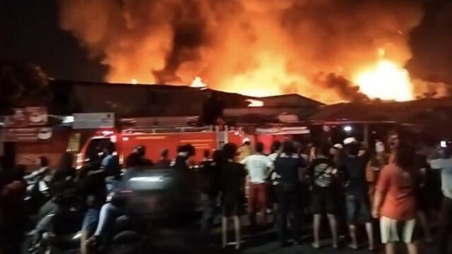 Kebakaran-Hancurkan-250-Rumah-di-Kemayoran
