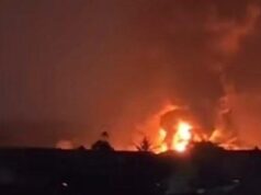 Kebakaran Hebat Hanguskan Pabrik Karet di Tangerang