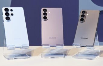 Kecil Berkedip di Layar Samsung? Ini Fungsinya Sebenarnya